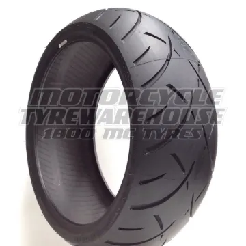 Picture of Metzeler Marathon ME888 260/40VR18 Rear